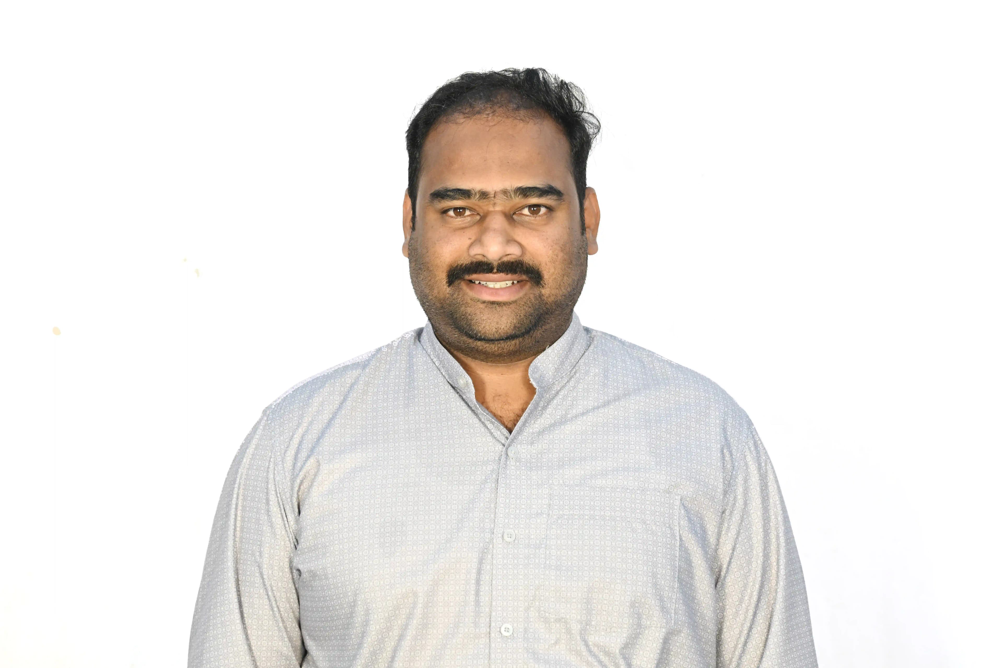 Vijayakumara K C